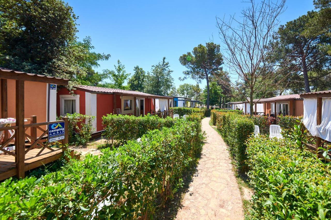 Dovolenkový park Camping Adria Mobile Homes Lanterna Porec